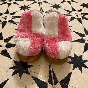checkerboard faux fur clog by urban outfitters